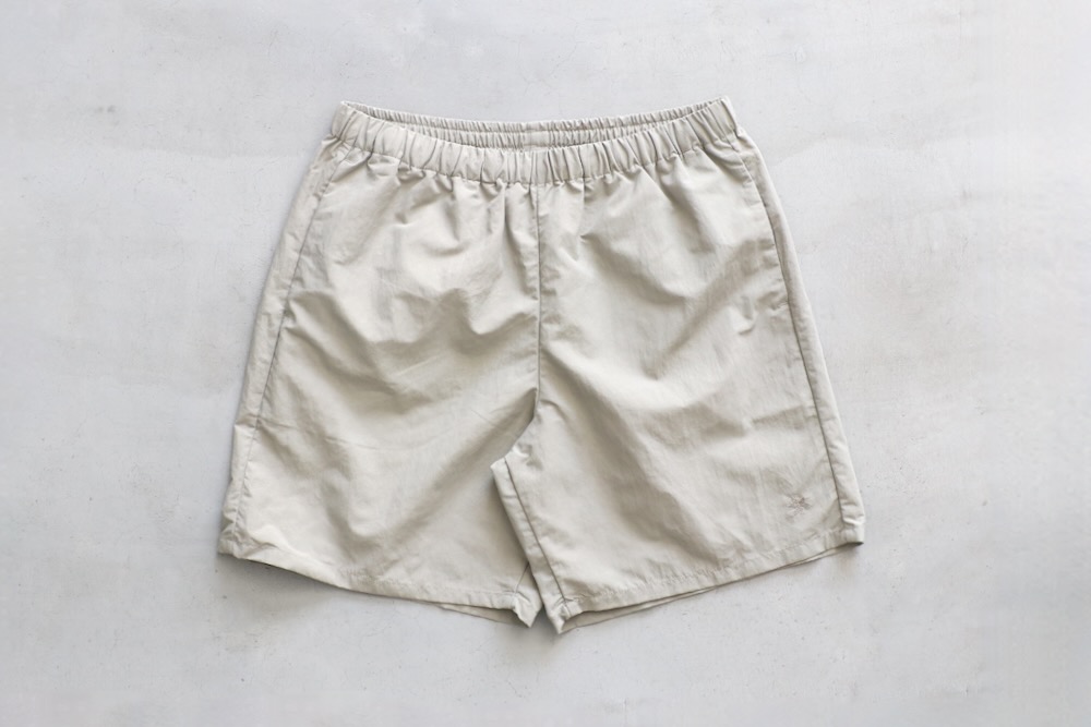 GOLDWIN (������ɥ�����) "Nylon Shorts"