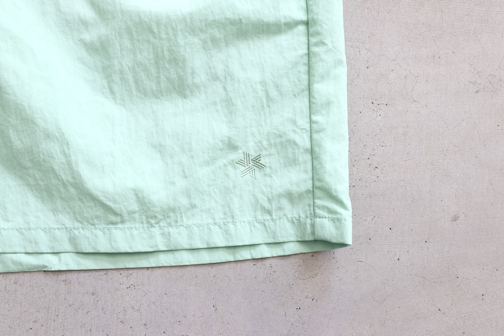 GOLDWIN (������ɥ�����) "Nylon Shorts"