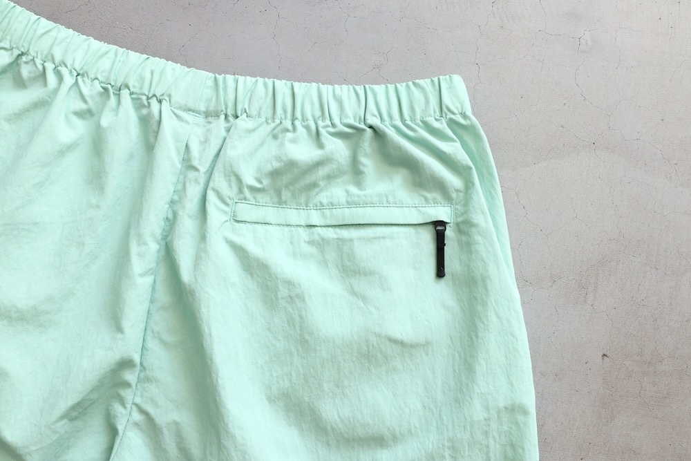 GOLDWIN (������ɥ�����) "Nylon Shorts"
