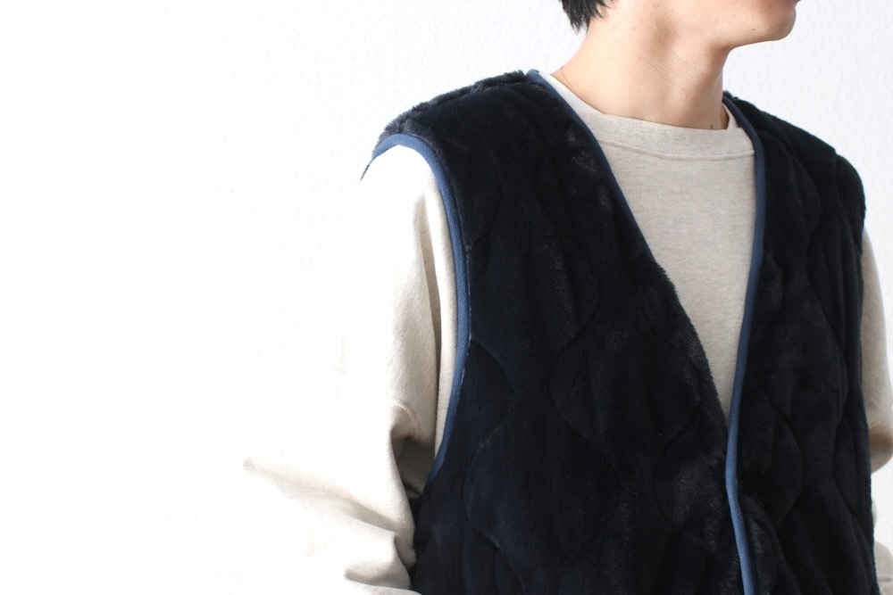 ts(s) (�ƥ�����������) "Reversible Coat Liner Vest -Polyester Satin & Boa Quilted Cloth"