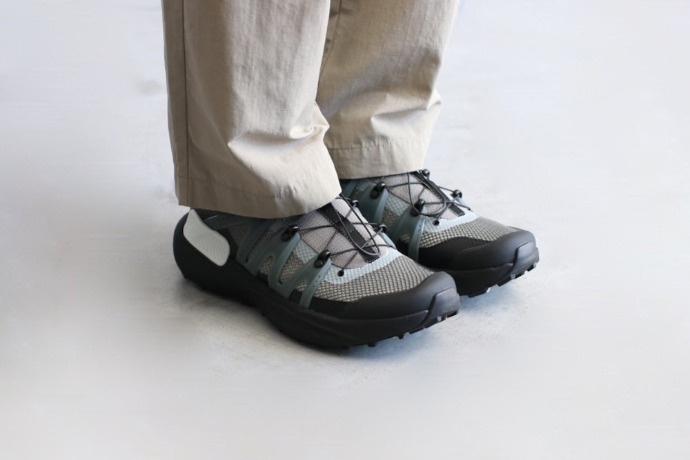 SALOMON ADVANCED( ɥХ󥹥)"GENESIS ADVANCED Stone Gray / Pale Olive Green / Vanilla Ice"