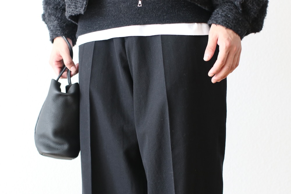 blurhms(�֥顼�ॹ) "Wool Gabardine Trousers"