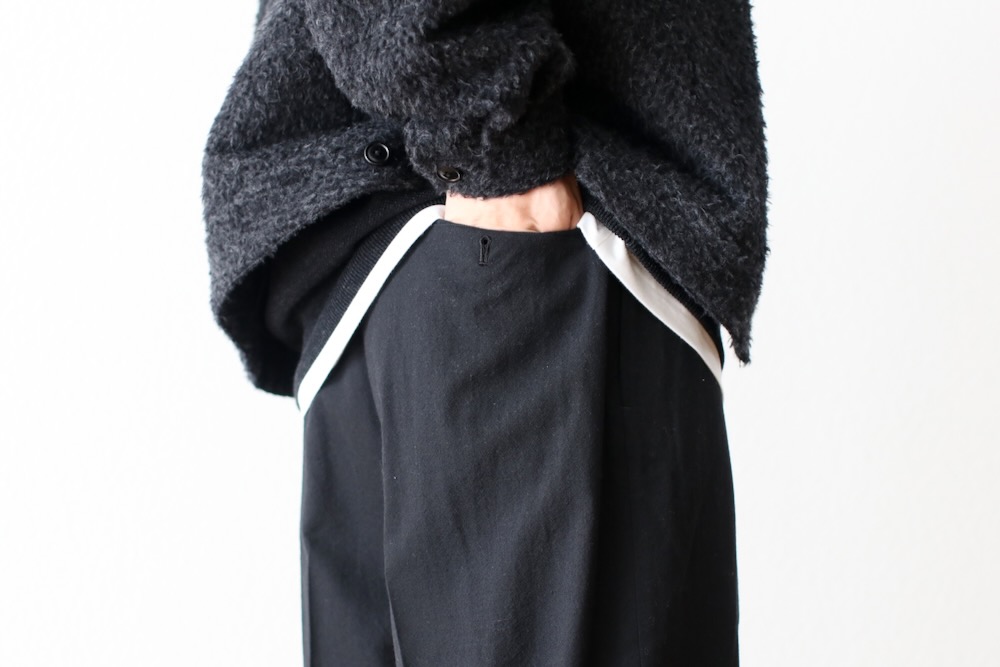 blurhms(�֥顼�ॹ) "Wool Gabardine Trousers"