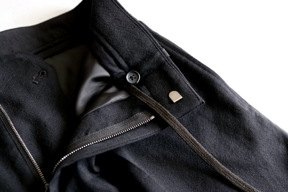 blurhms(�֥顼�ॹ) "Wool Gabardine Trousers"