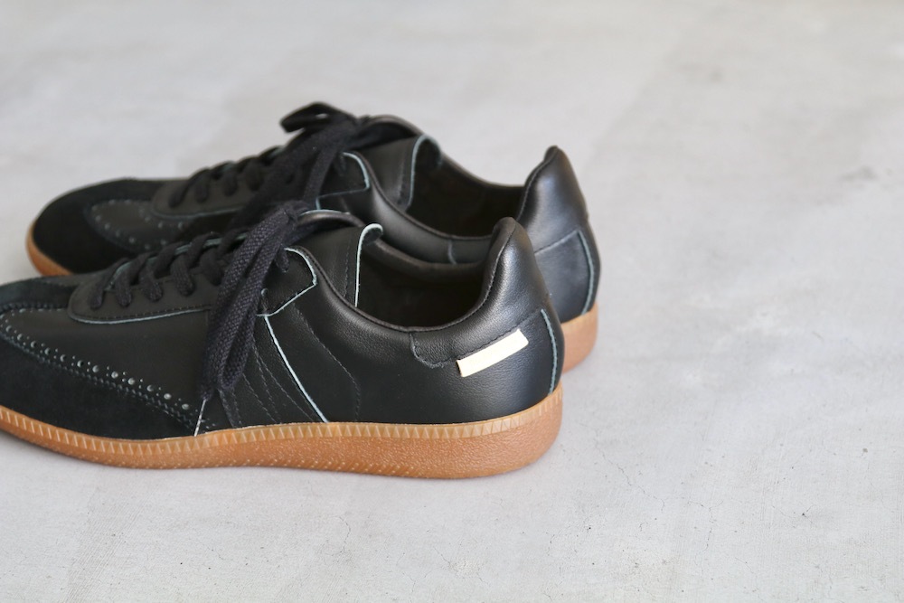 [ask] HenderScheme() "citizen trainer"