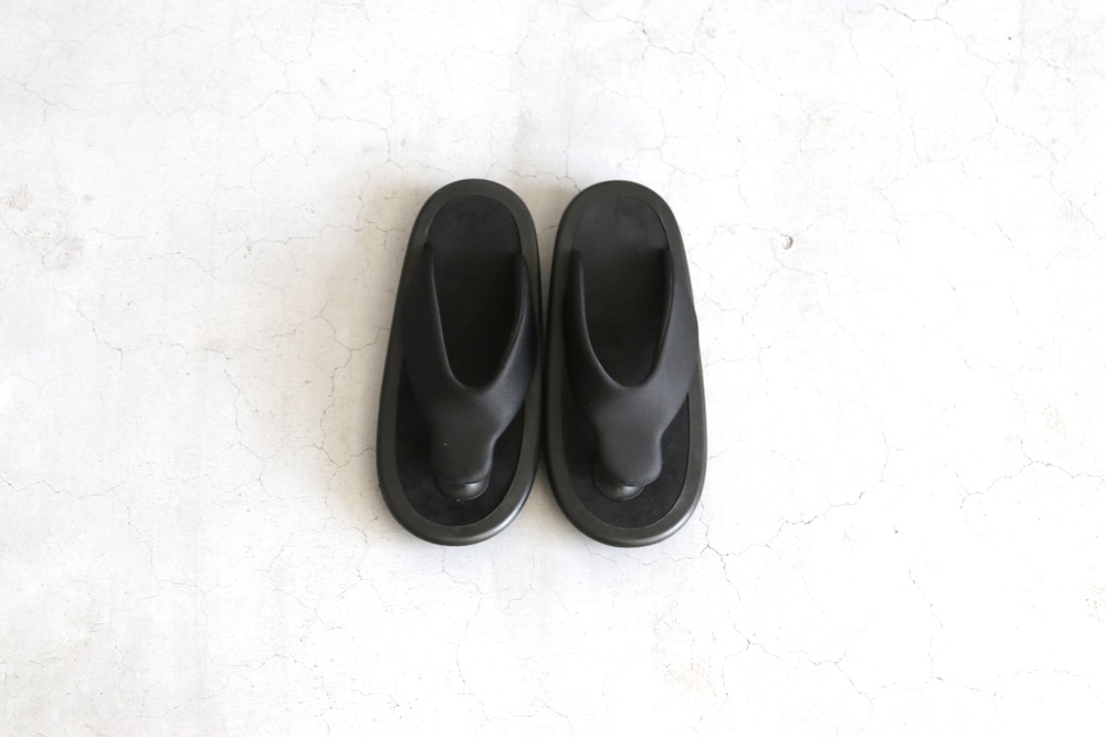 OJOJO NAITO(祸 ʥȡ) "BEACH SANDAL / Ecsaine Leather"