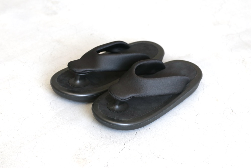 OJOJO NAITO(祸 ʥȡ) "BEACH SANDAL / Ecsaine Leather"