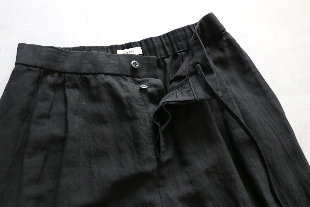 ATON (ȥ) "COTTON LINEN VOILE TWO TUCKED EASY SHORTS"