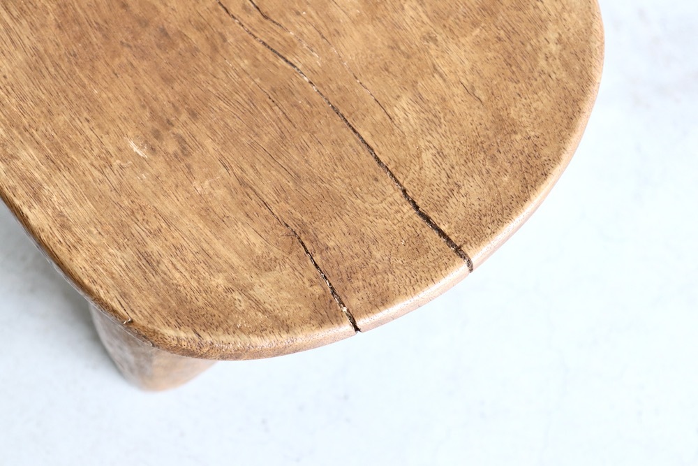 African Crafts (アフリカ工芸品) “セヌフォ族のスツール