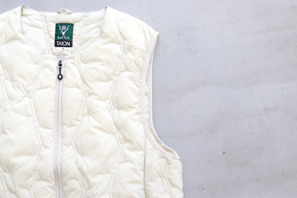 ��limited��South2 West8 �� TAION (�������ġ� �������ȥ����� �� ��������) "South2 West8 x TAION Inner Down Vest"