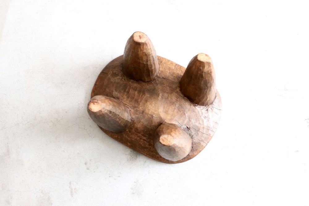 African Crafts (アフリカ工芸品) “セヌフォ族のスツール - LIGHT