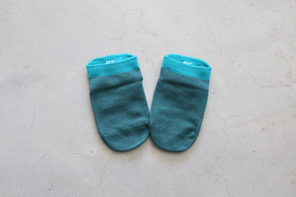 ��baby��THE NORTH FACE (�� �Ρ��� �ե����� ) "Nuptse Leg Warmer & Socks Set"