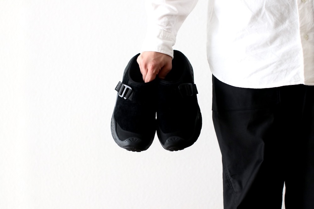 HOKA ONE ONE (ホカ オネ オネ) 