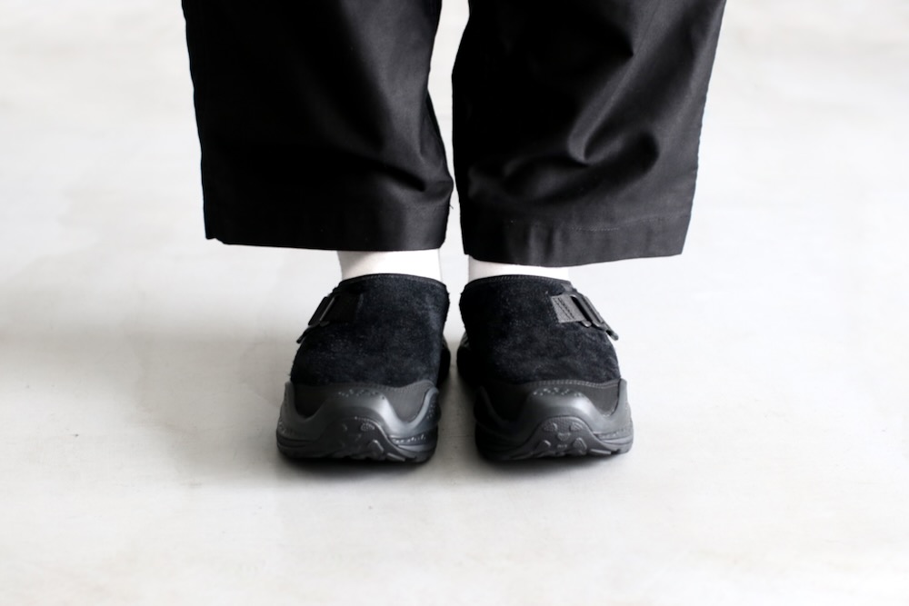 HOKA ONE ONE (ホカ オネ オネ) 