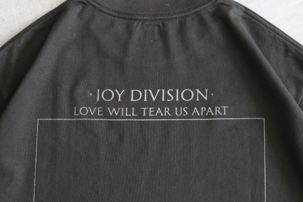 ��limited��blurhms ROOTSTOCK �� Joy Division (�֥顼�ॹ�롼�ĥ��ȥå� �� ���祤���ǥ����������) "JD LOVE WILL TEAR US APART Photo WIDE"
