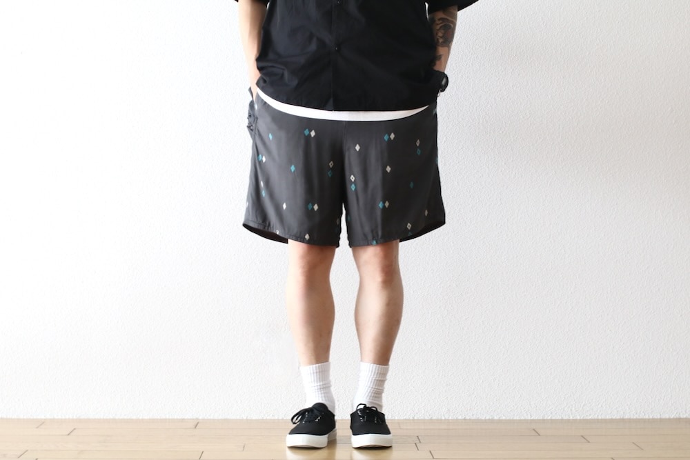 Reversible ITEM】Unlikely (アンライクリー) 