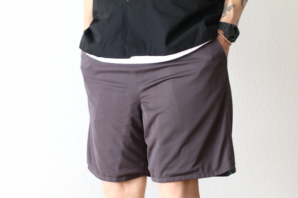 Reversible ITEM】Unlikely (アンライクリー) 