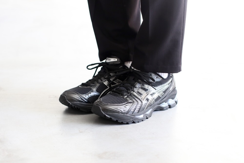 ASICS (アシックス) 