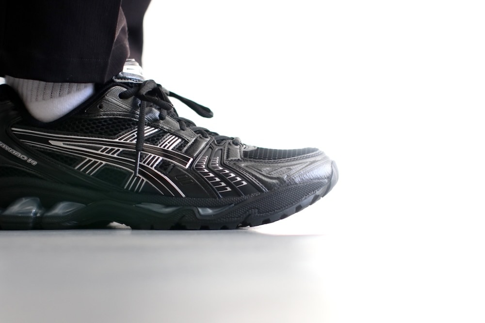 ASICS (アシックス) 