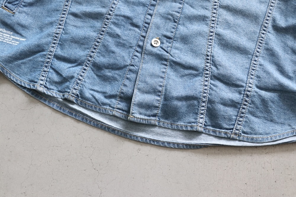 FreshService(�ե�å��奵���ӥ�) " N/C TECH DENIM TRUCKER SHIRT"