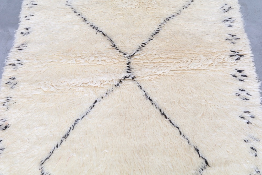 ベニワレン　モロッコラグ　マルムーシャ 未使用品 モロッコ産 ベニワレン 165 x 105cm Beniouarain