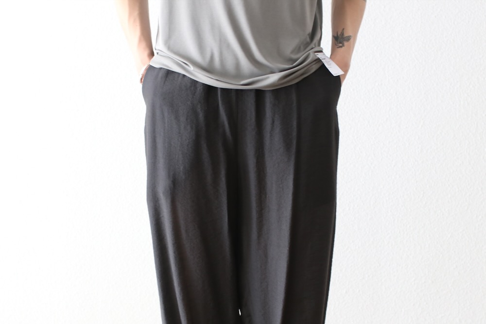 blurhms(֥顼ॹ) "Ny-Vi-Li Side Seamless Slacks"