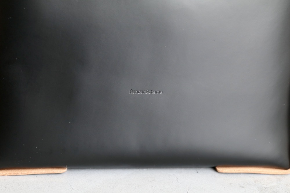 HenderScheme (���������������) "assemble hand bag tall M"