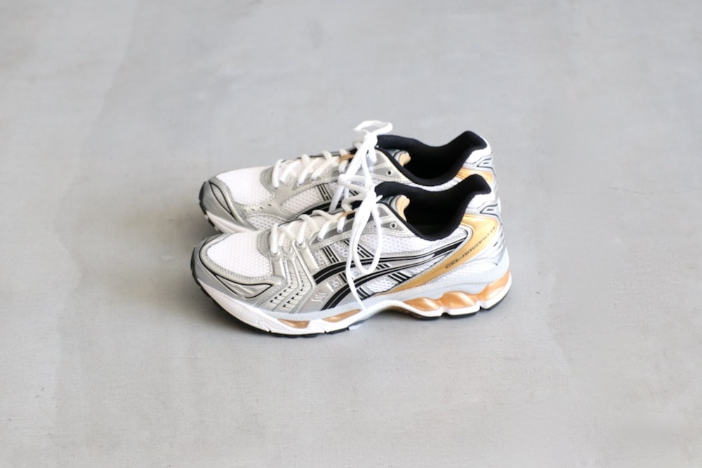 アイドルゴールド14p 楽天市場】GEL-KAYANO 14（カラーゴールド）の通販