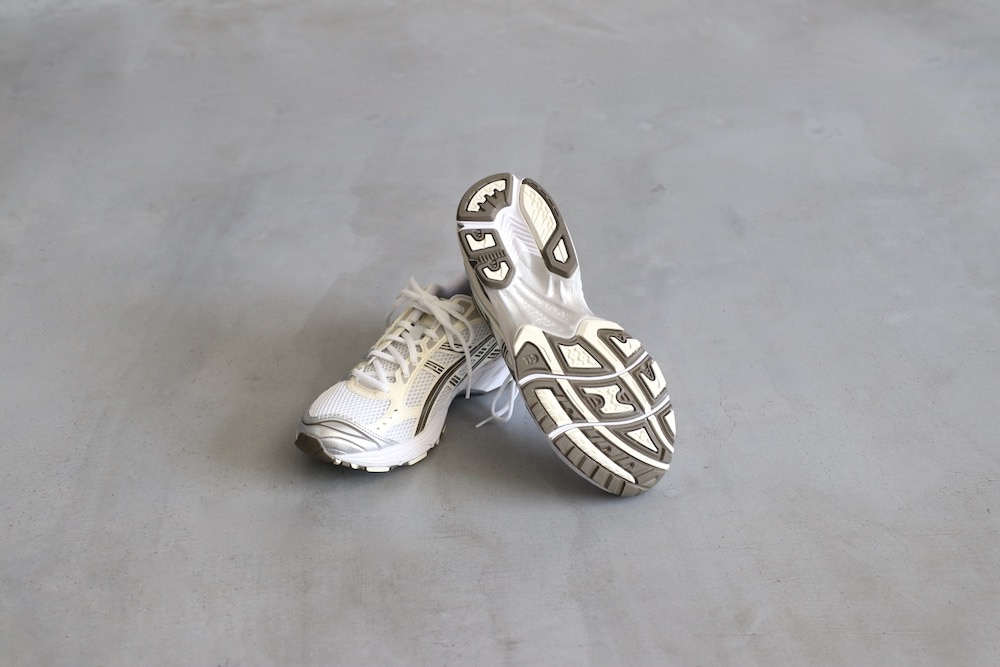 ASICS (アシックス) 