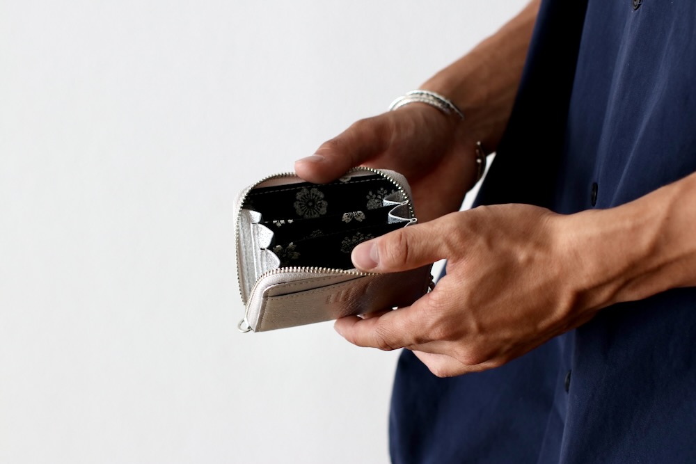 yorozu() "ϥTSVƥΥʥ"