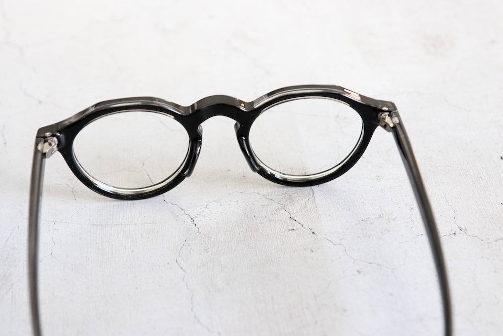 Invisible eyes(֥ ) "Invisible eyes No. 022"