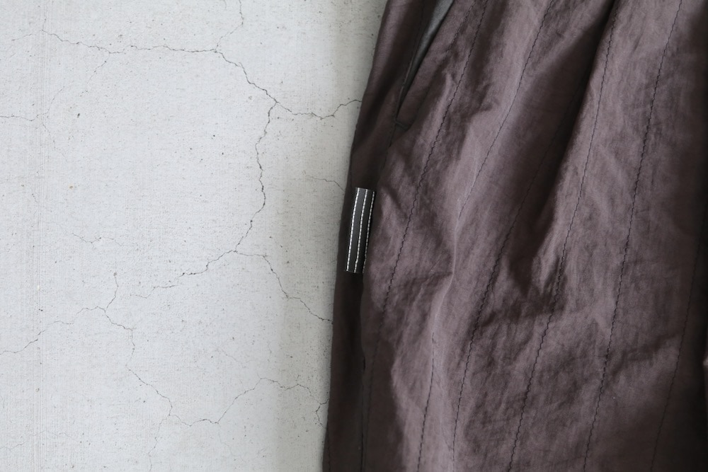 S.F.C(�������ե���) "NEW WIDE TWO TUCK PANTS (STITCHED NYLON)"