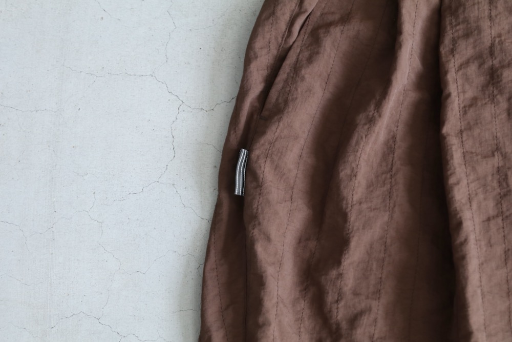 S.F.C(�������ե���) "NEW WIDE TWO TUCK PANTS (STITCHED NYLON)"