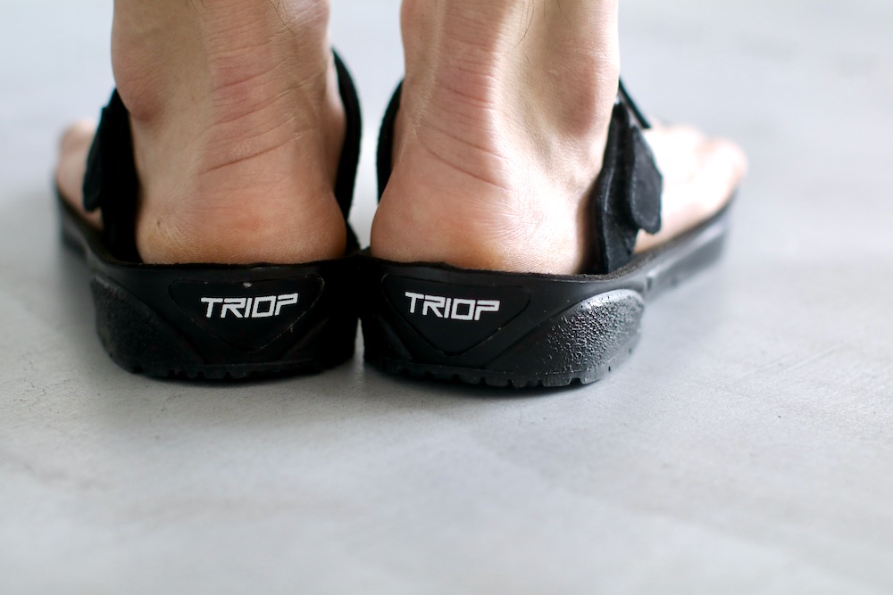 unisexTRIOP (ȥꥪ) "ZENI SLIPPER"