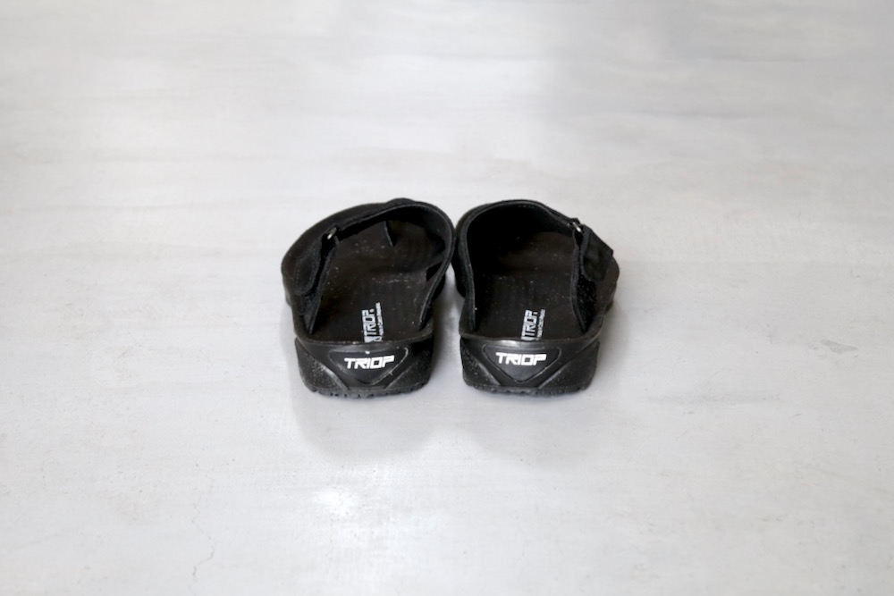 unisexTRIOP (ȥꥪ) "ZENI SLIPPER"
