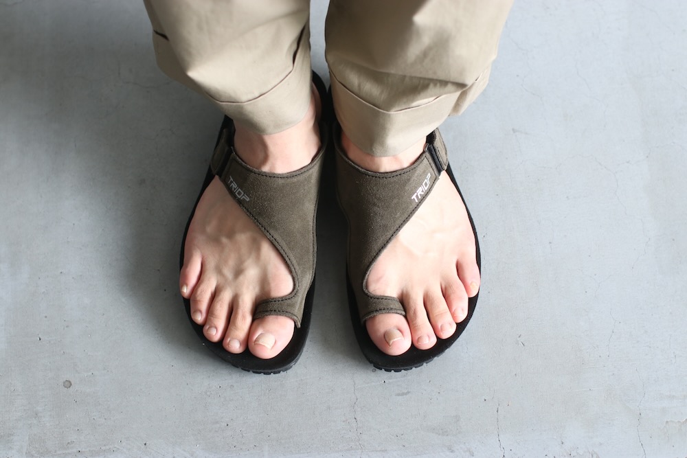 unisexTRIOP (ȥꥪ) "ZENI SLIPPER"