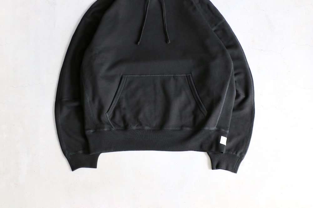 ムーリン REIGNING CHAMP (レイニングチャンプ)“MIDWEIGHT TERRY RELAXED HOODIE