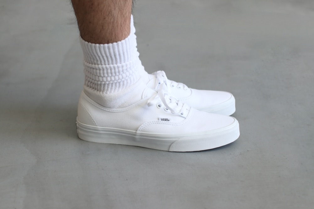 unisexVANS() "UA AUTHENTIC TRUE WHITE"