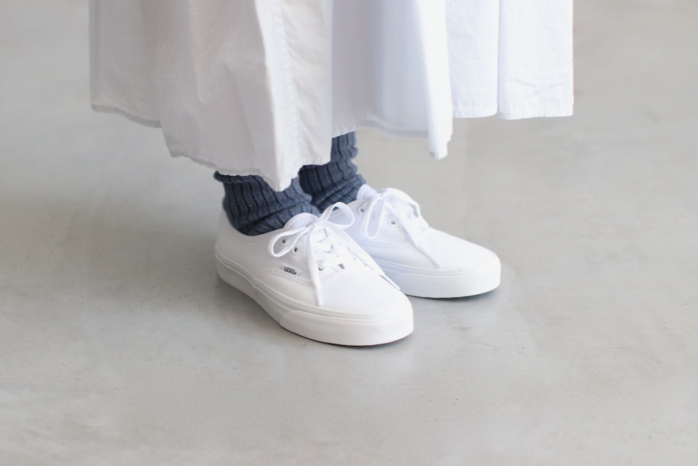 unisexVANS() "UA AUTHENTIC TRUE WHITE"