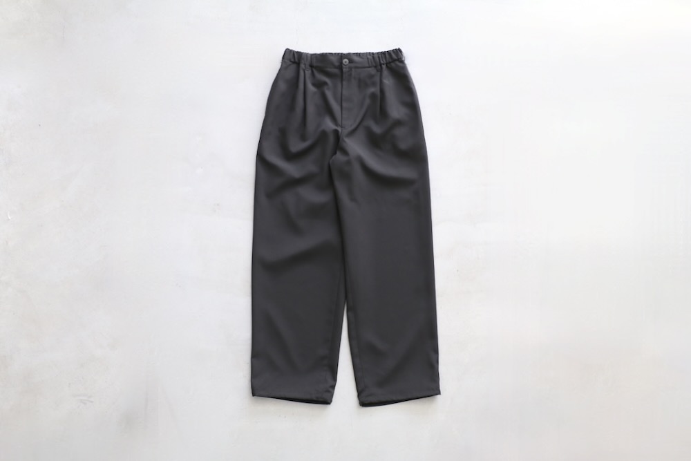 EVCON (���ӥ���) "1TUCK EASY SLACKS"