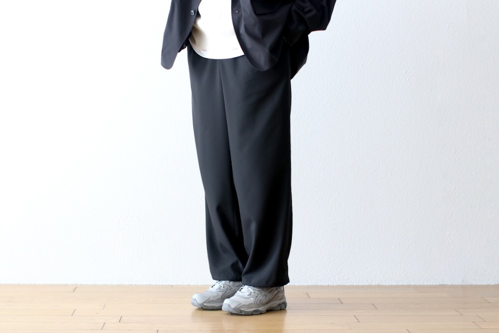 EVCON (���ӥ���) "1TUCK EASY SLACKS"