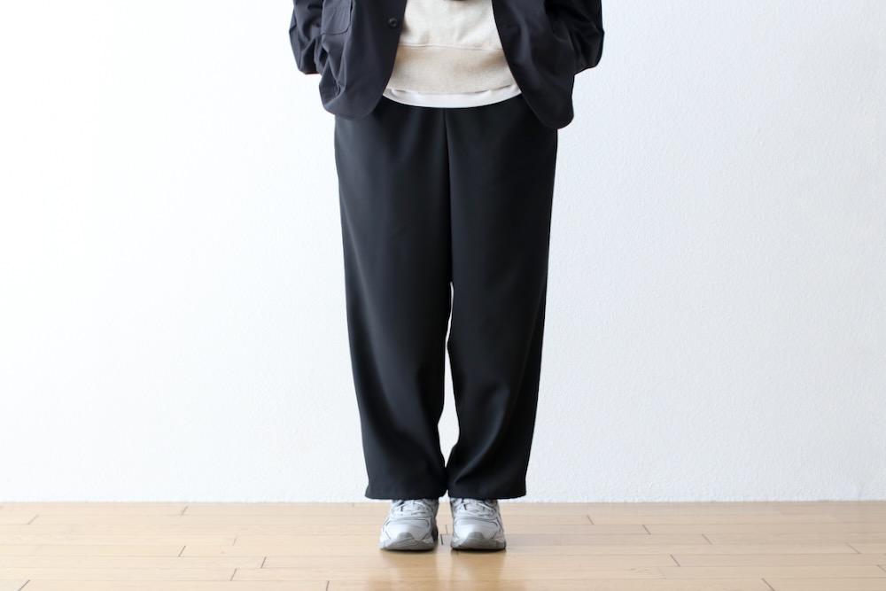 EVCON (���ӥ���) "1TUCK EASY SLACKS"