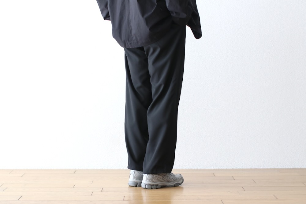 EVCON (���ӥ���) "1TUCK EASY SLACKS"