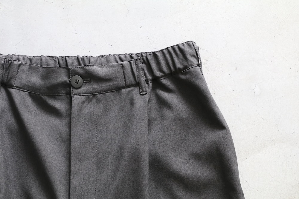 EVCON (���ӥ���) "1TUCK EASY SLACKS"