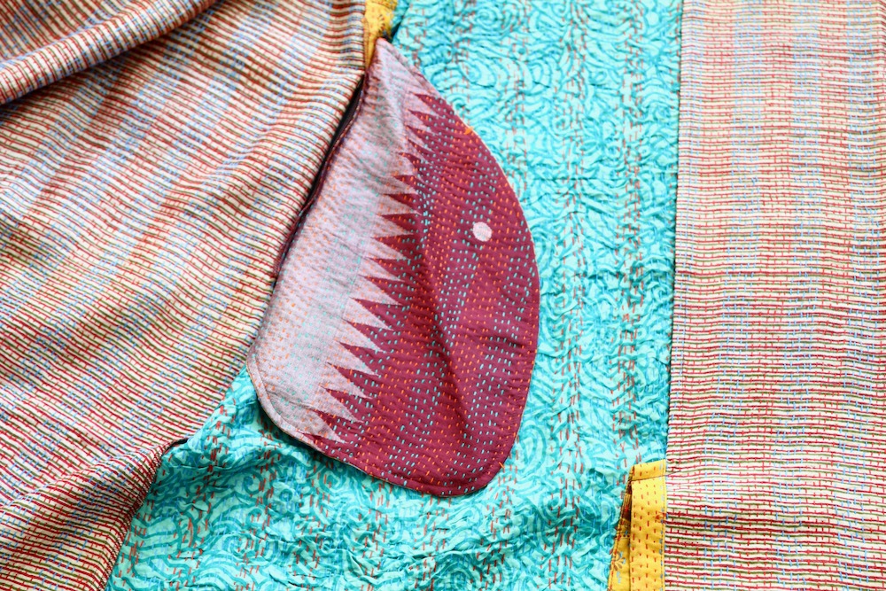 ��WOMEN'S��WONDER FULL LIFE LIMITED EDITION(�����ե�饤�� ��ߥƥåɥ��ǥ������) ��KANTHA NO COLLAR ROBE -Red-��