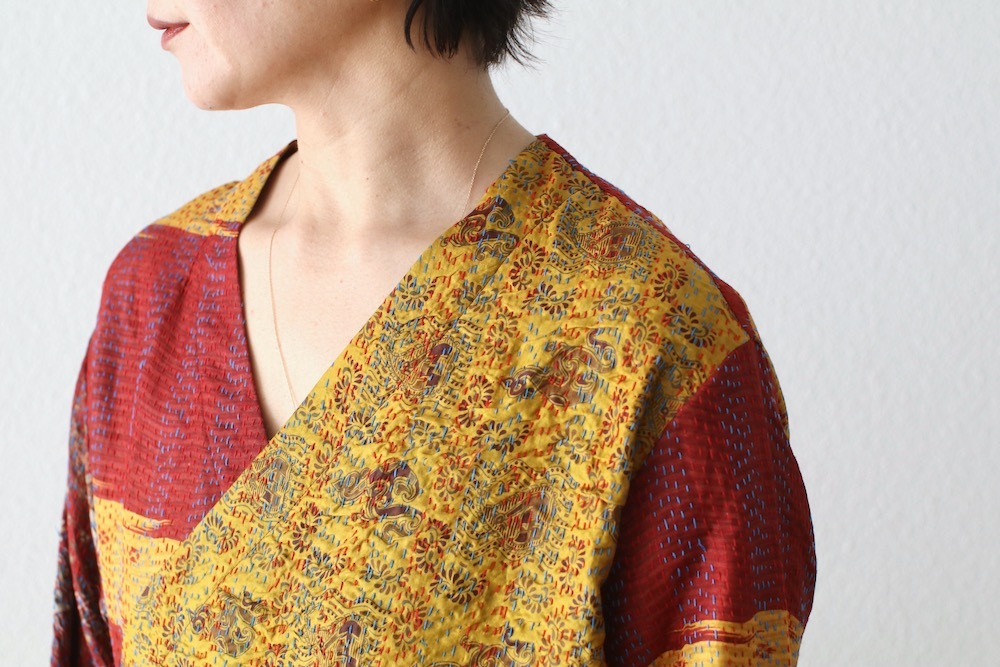 ��WOMEN'S��WONDER FULL LIFE LIMITED EDITION(�����ե�饤�� ��ߥƥåɥ��ǥ������) ��KANTHA NO COLLAR ROBE -Red-��