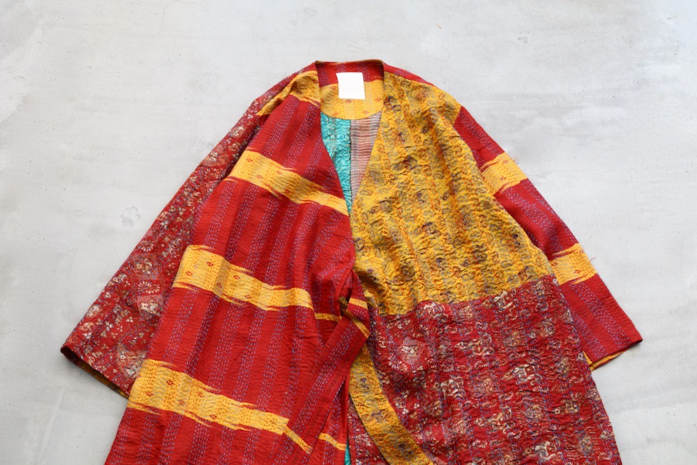 ��WOMEN'S��WONDER FULL LIFE LIMITED EDITION(�����ե�饤�� ��ߥƥåɥ��ǥ������) ��KANTHA NO COLLAR ROBE -Red-��