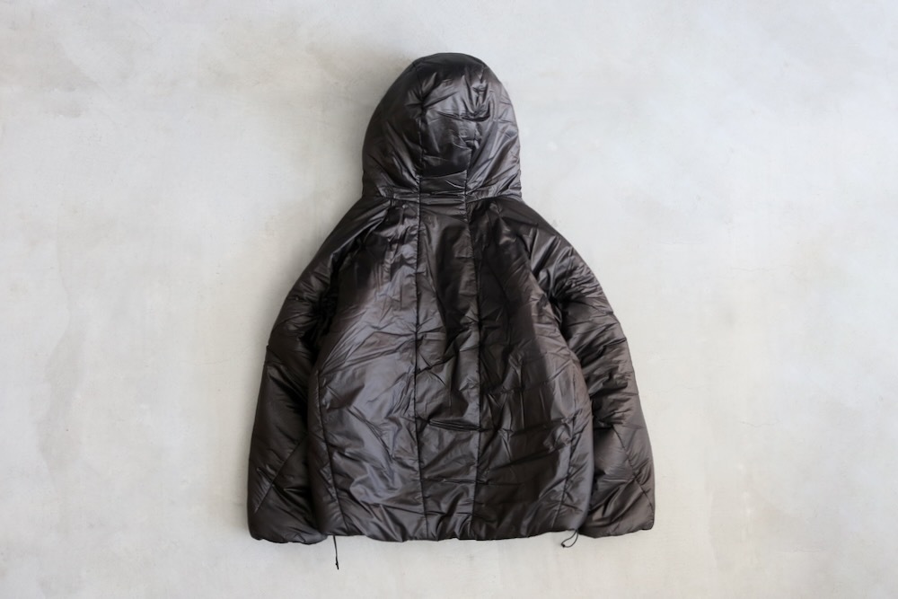 GOLDWIN 0 (������ɥ����� ����) "Cloud Helicoid Parka"
