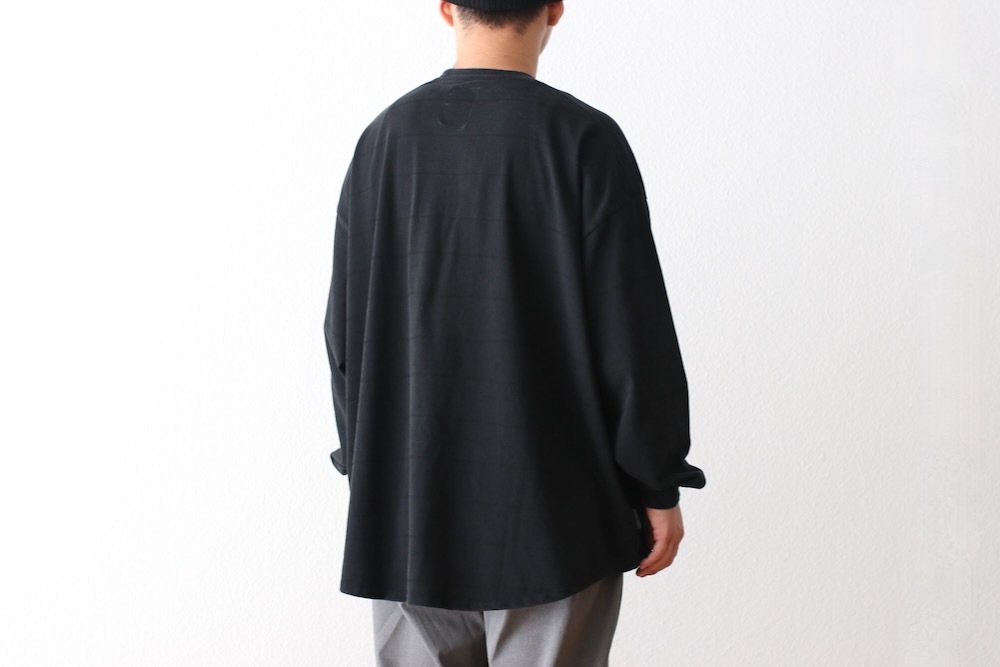 S.F.C(ե) "SIDE STRIPE SUPER BIG LS TEE (DISCHARGED)"