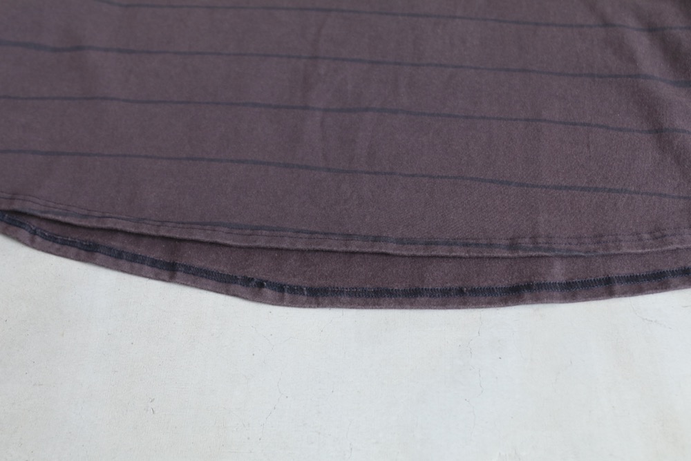 S.F.C(ե) "SIDE STRIPE SUPER BIG LS TEE (DISCHARGED)"